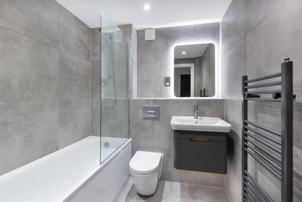2 Bedroom Penthouse - Large Balcony - Minster View York Dış mekan fotoğraf